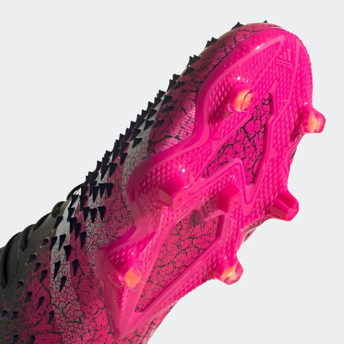 Adidas Predator Freak .1 Low FG - Black-Pink-Purple