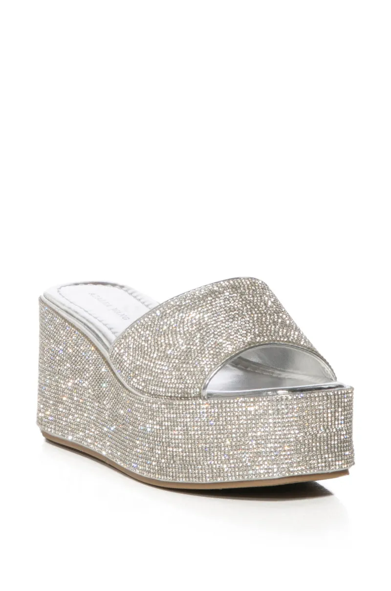 AZALEA WANG ARROW EMBELLISHED FLATFORM SANDAL IN SILVER