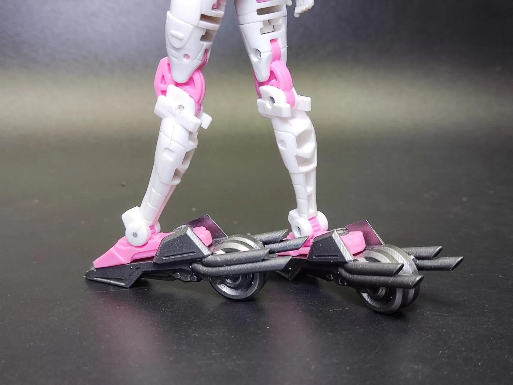 BDT Studio BDT-57 BDT57 Roller Skates for Kingdom Arcee Upgrade Kit