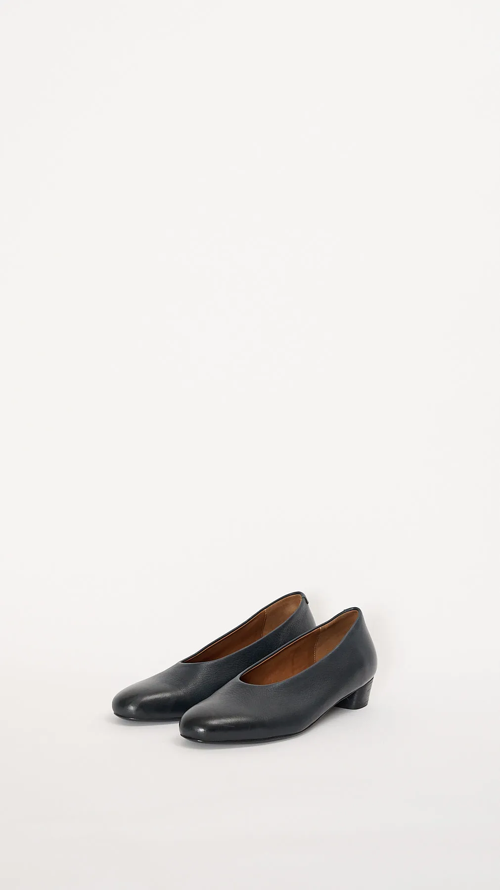 Codina Decollete Heel in Night Blue