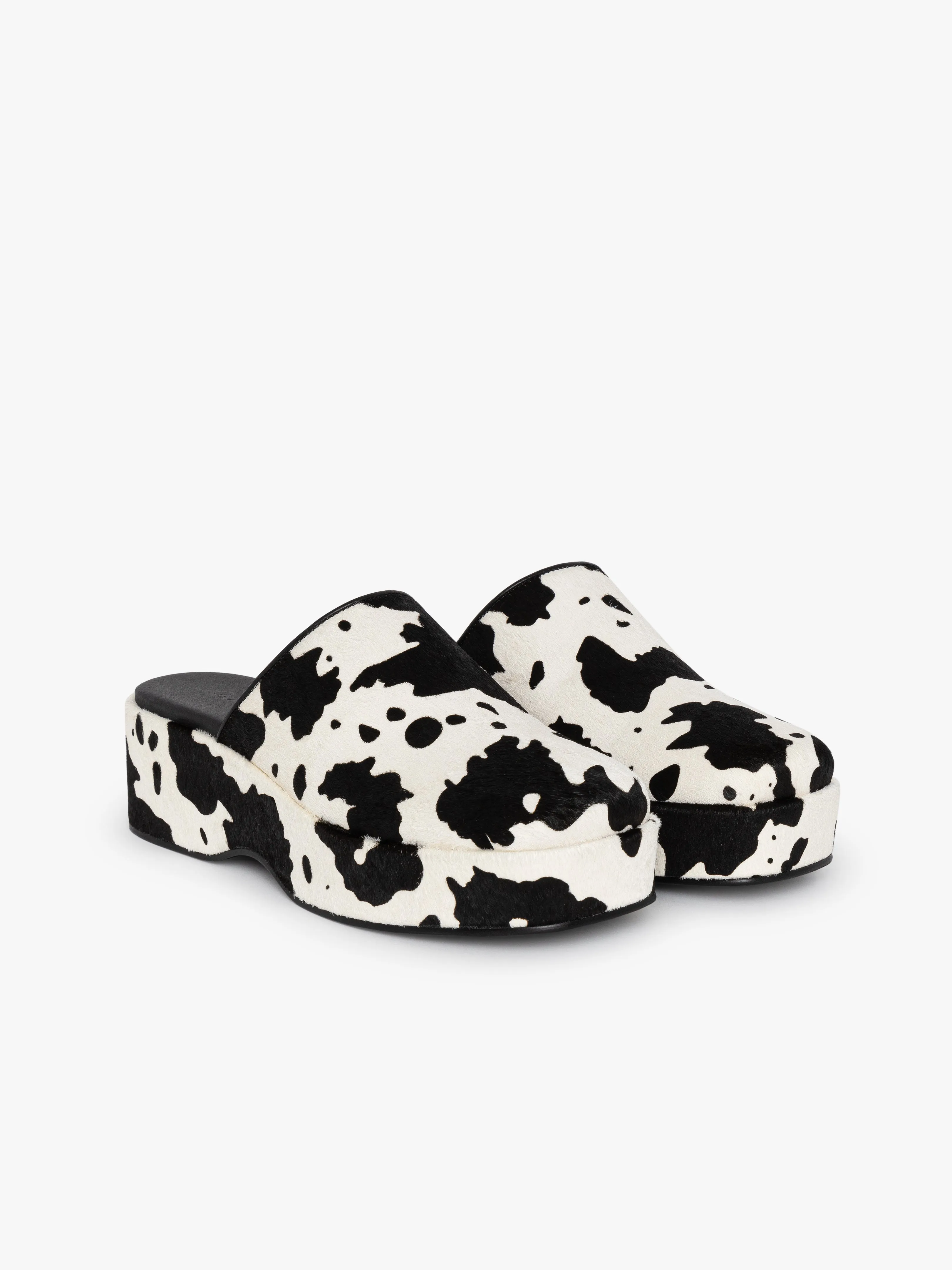 Dakota Clog - Black Cow