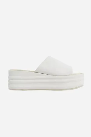 Free People Shoes Harbor Flatform Sandals in Vanilla