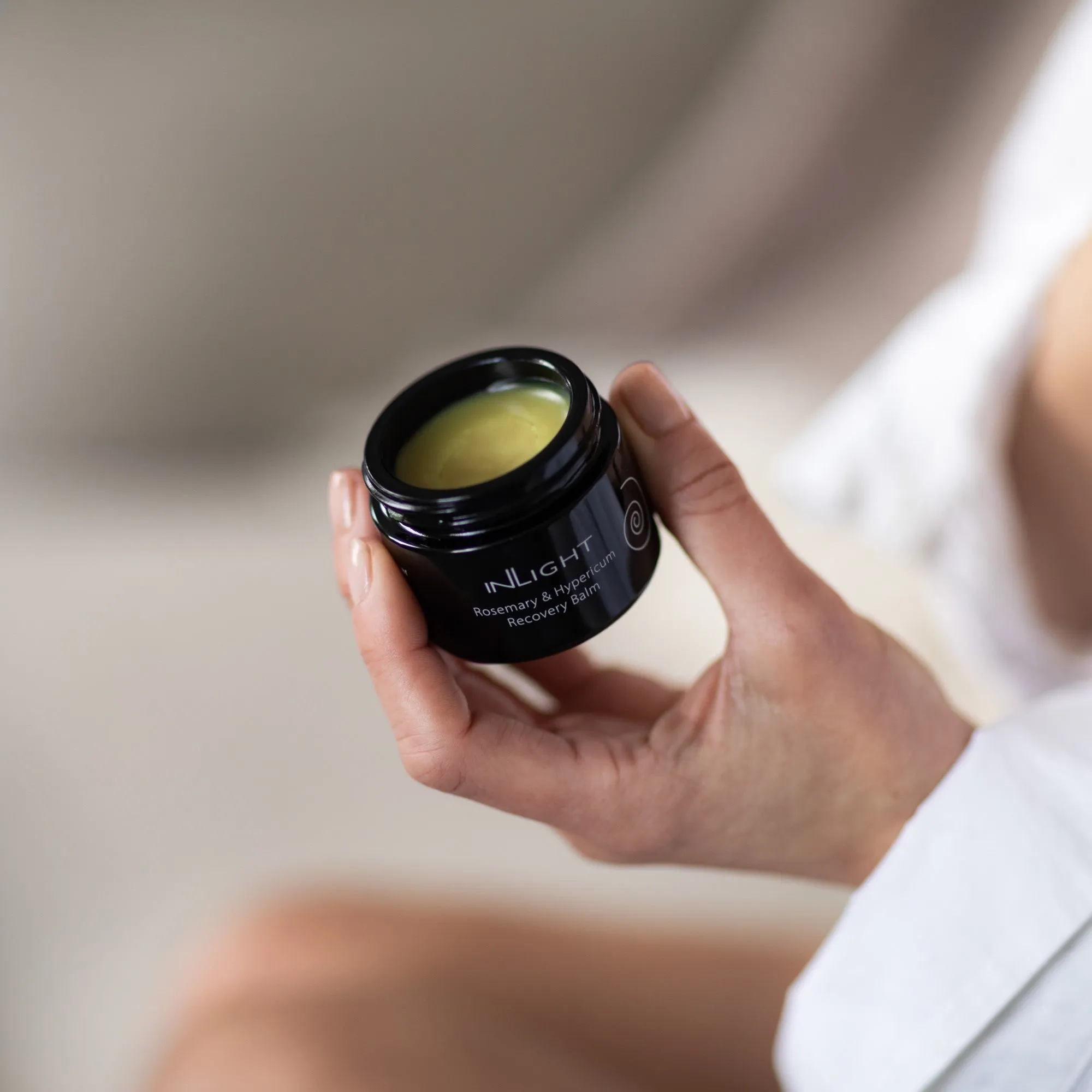 INLIGHT BEAUTY - Rosemary & Hypericum Recovery Balm