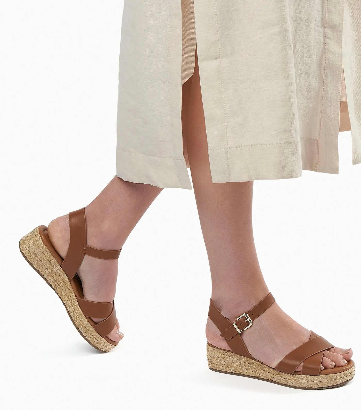 Linnie Woven Flatform Sandals Tan