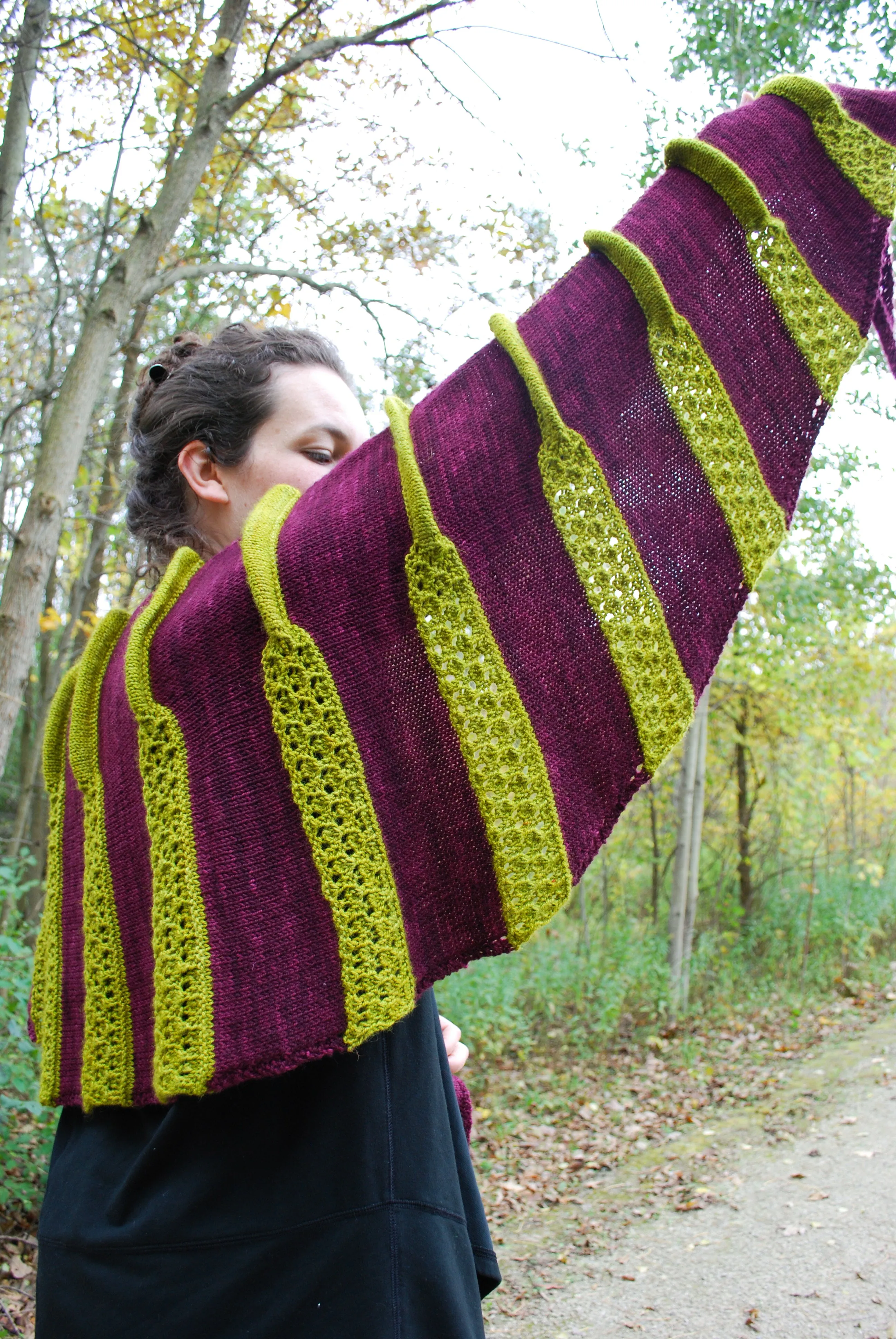 Plicata Shawl Knitting Pattern (PDF) by Phibersmith Designs