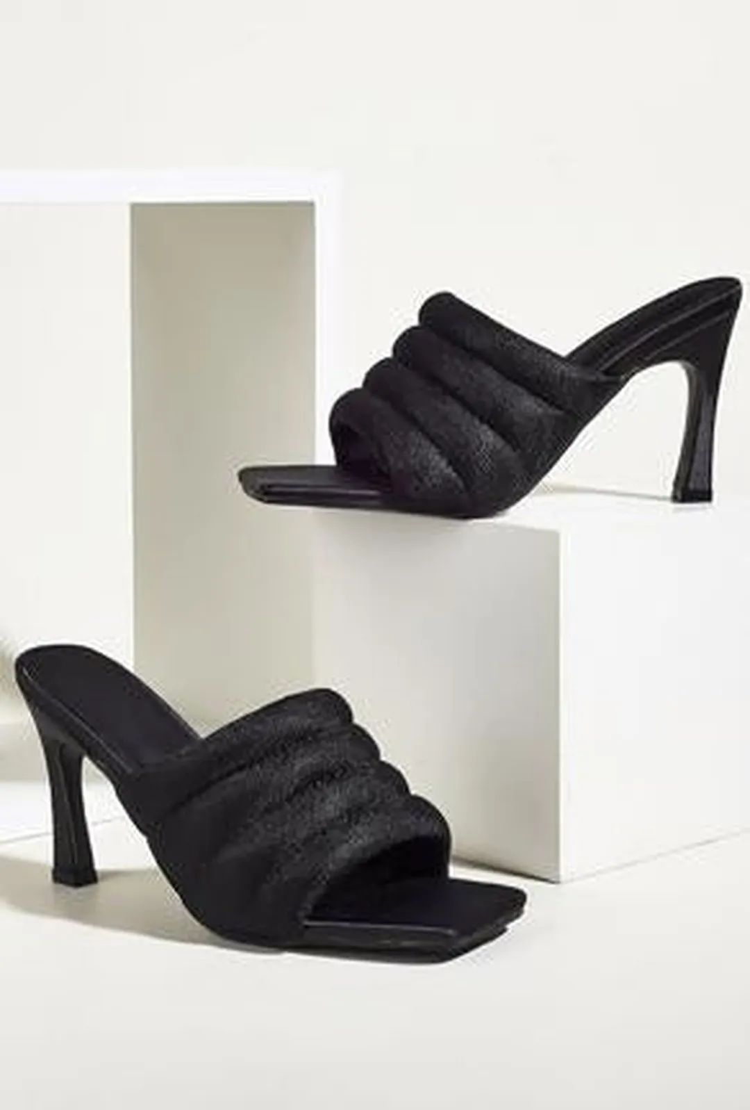 SALMA - PUFFY MULE SANDALS