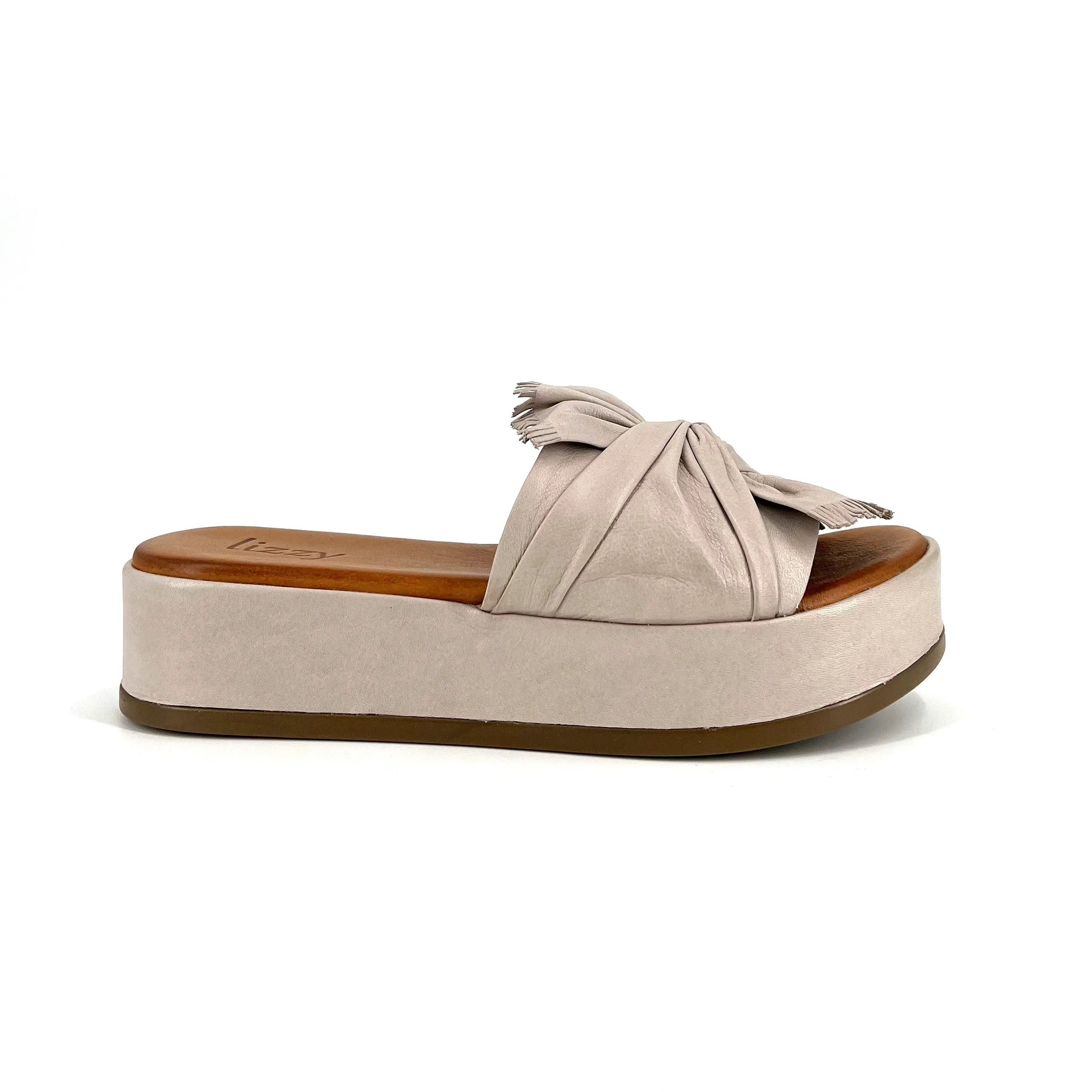 The Knotted Flatform Slide Sandal in Silver Beige