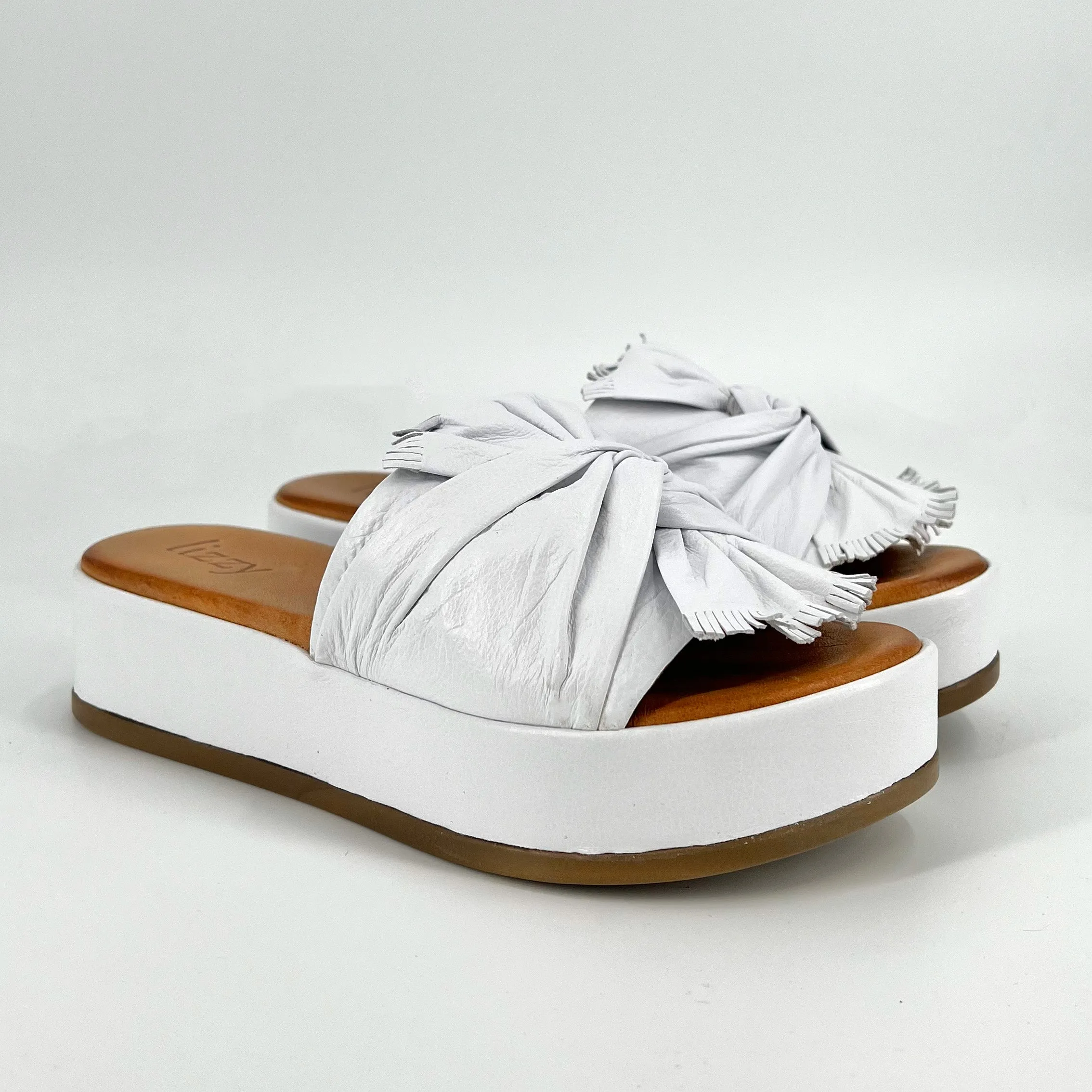 The Knotted Flatform Slide Sandal in White