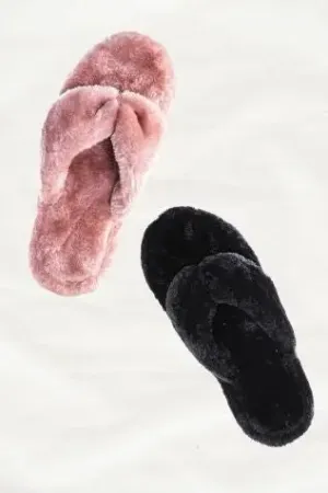 Walk on Clouds Furry Thong Slippers