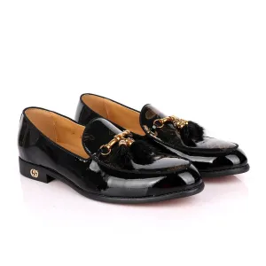 Wetlips Tassels Gold Chain Classic Black Shoe