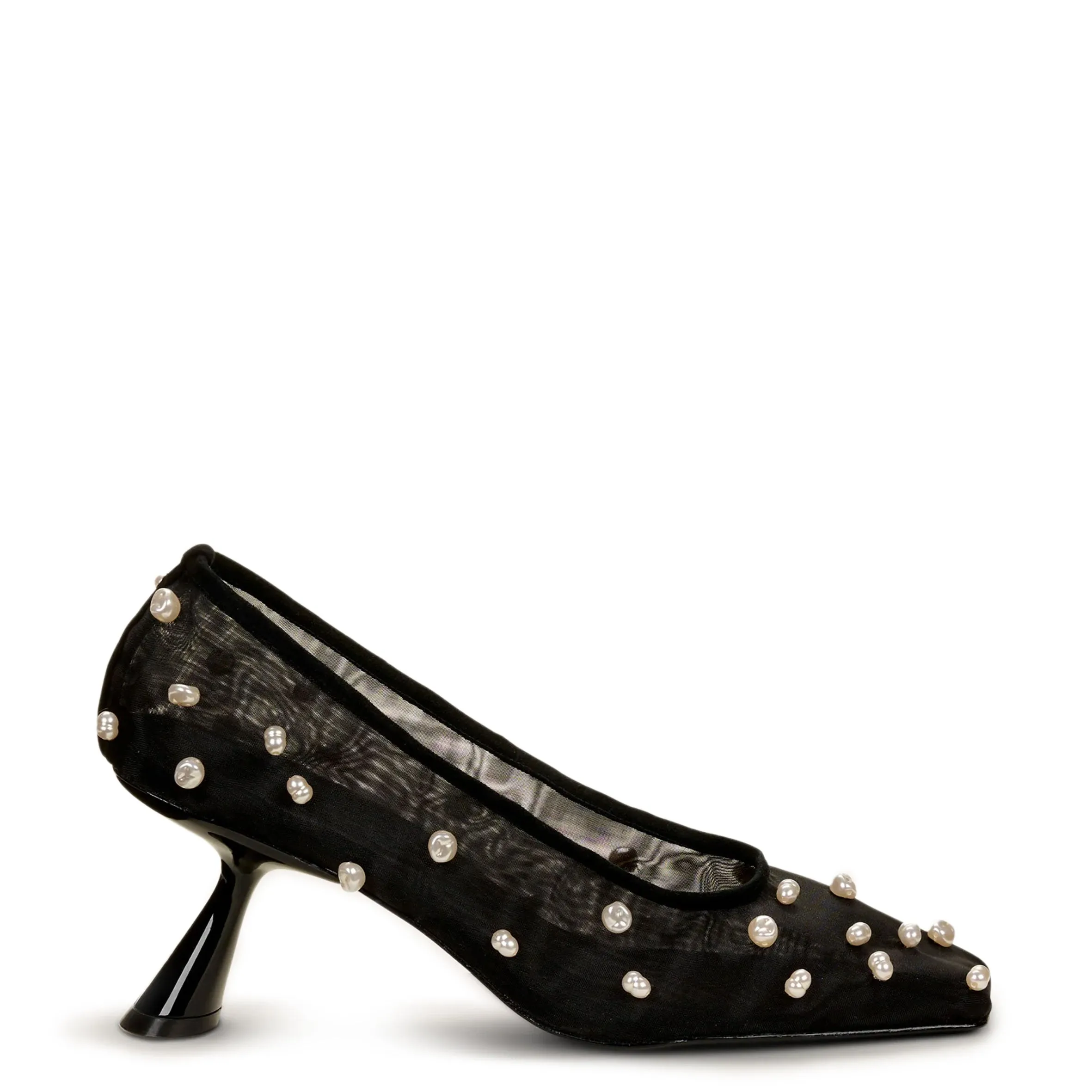 Winnie Pump, Black