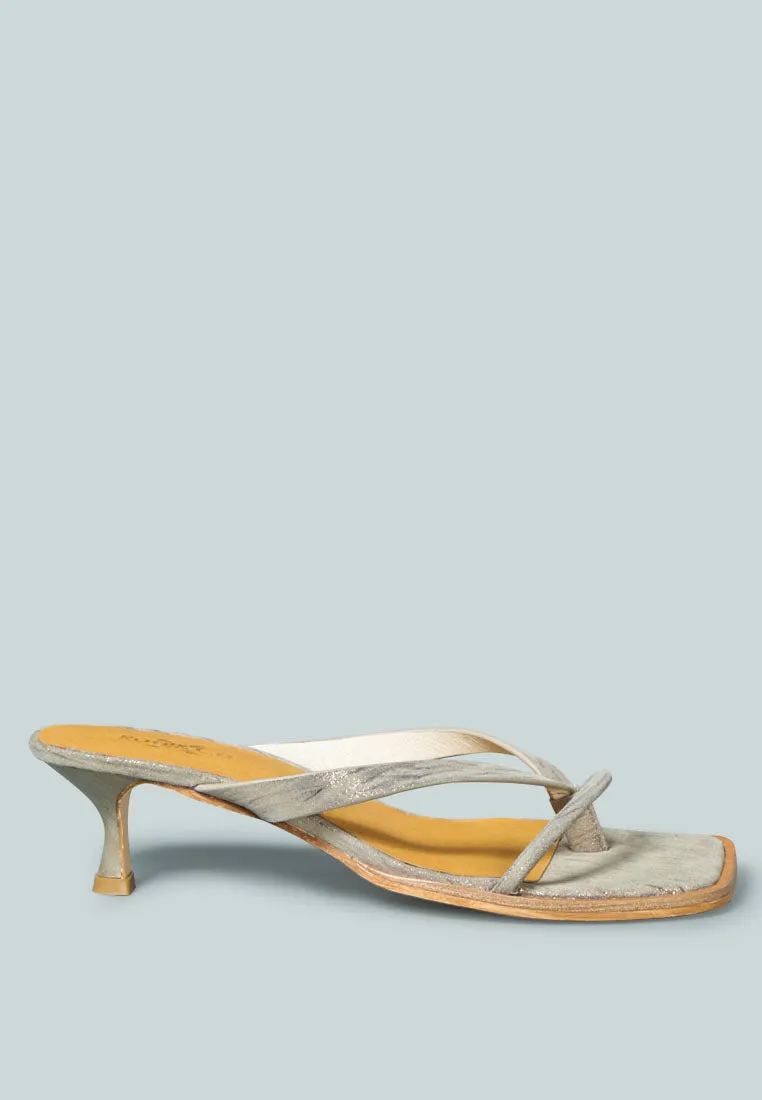 WINSLET Heeled Thong Sandal in Bronze