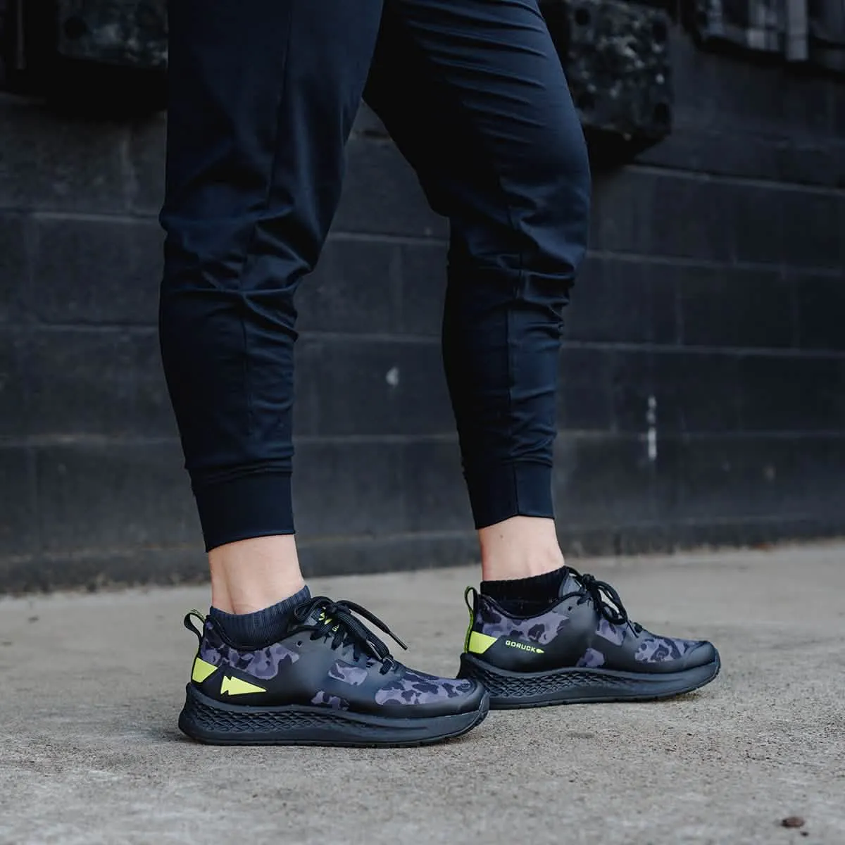 Women's Rough Runner - Midnight Frogskin   Acid Lime