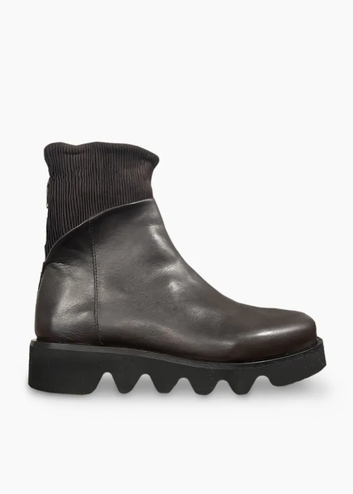 Yaya Leather Sock Boot - T.Moro